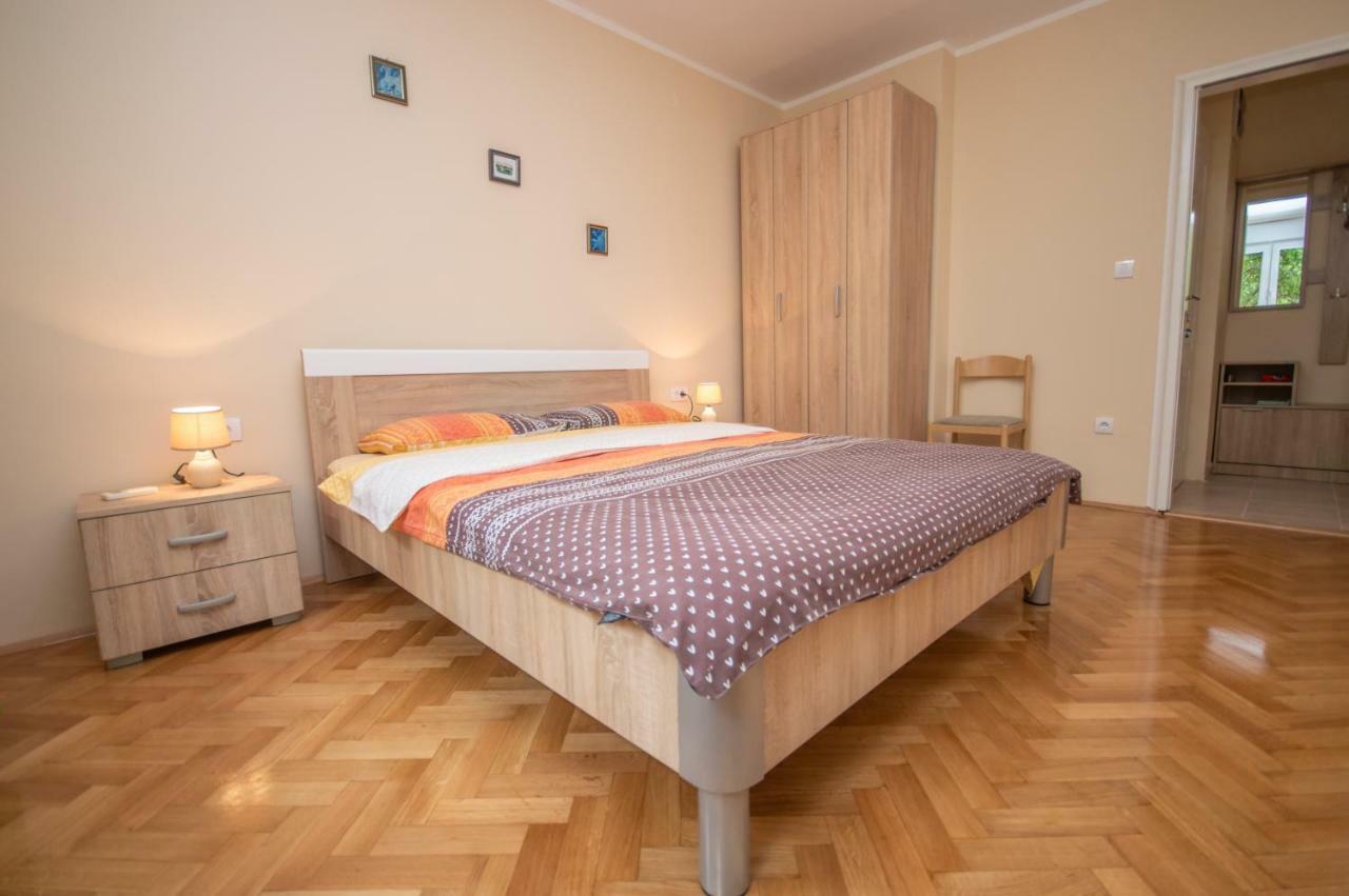 Apartment Nikolic Kotor Exterior foto
